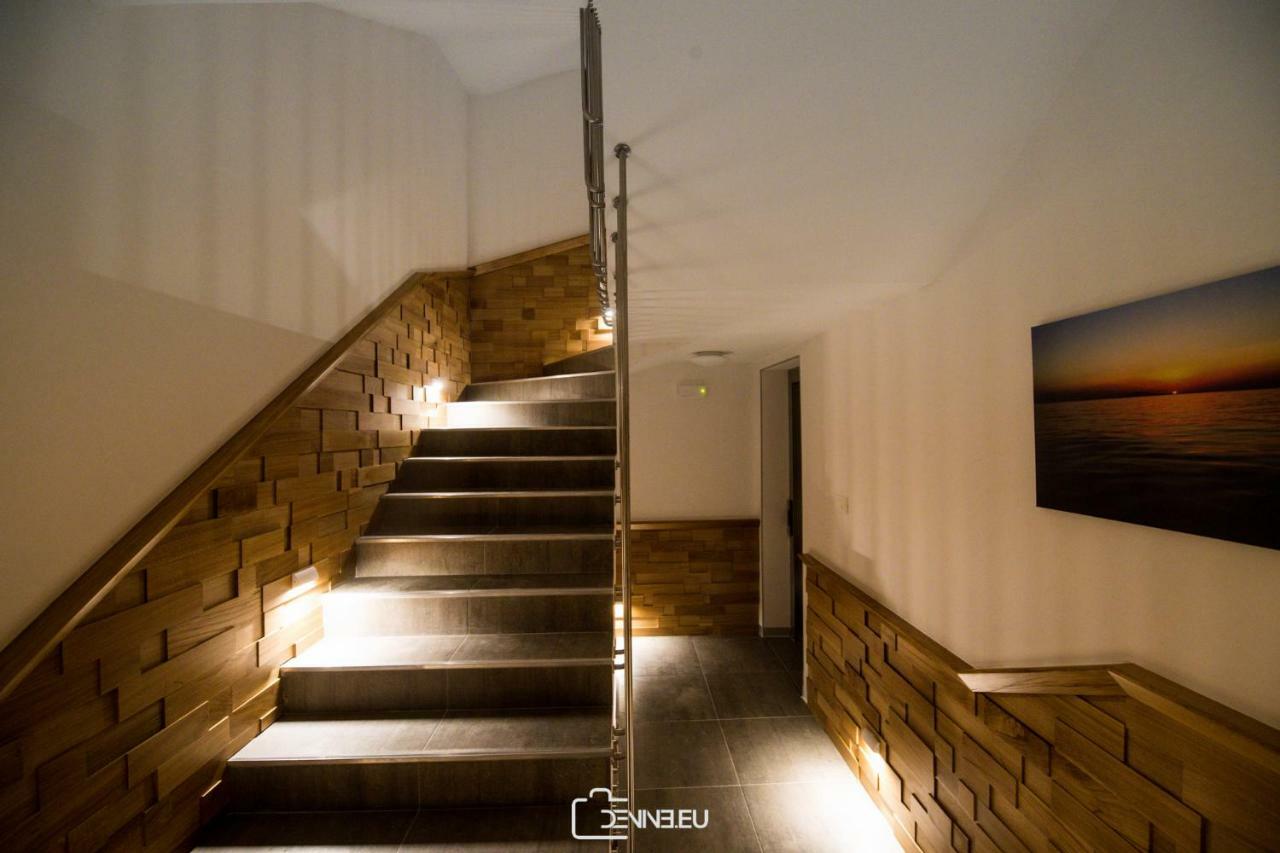 Villa Madomi Кустичі Екстер'єр фото